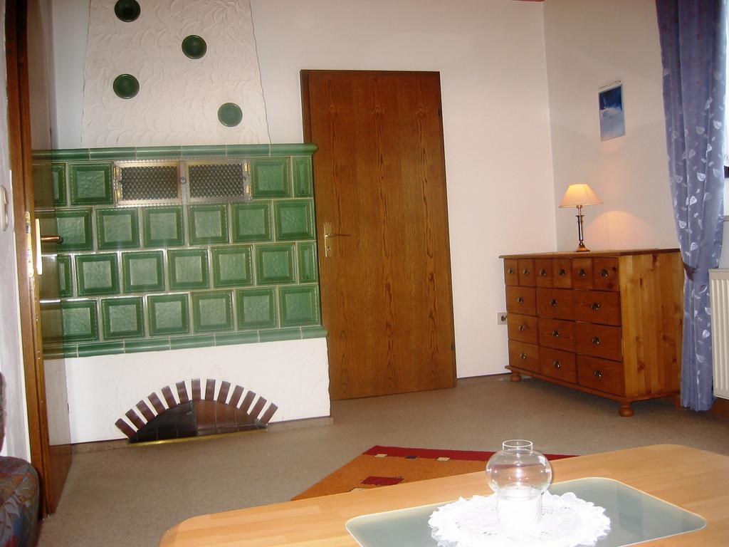 Ferienwohnungen Haus Waltraud Steinwiesen Экстерьер фото
